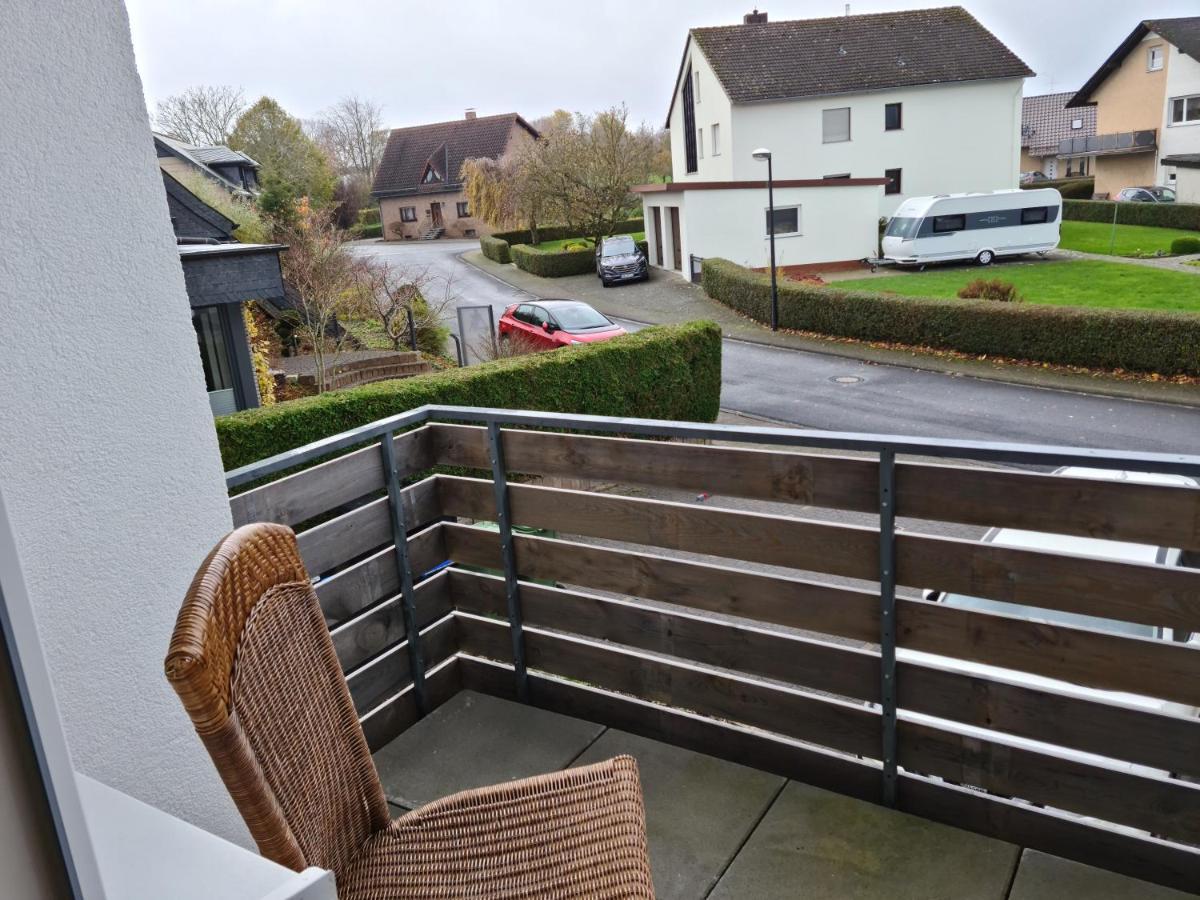 Pilgrims "Hermine" Fewo Mit 3 Schlafzimmern, Balkon, Fast Internet บรีโลน ภายนอก รูปภาพ